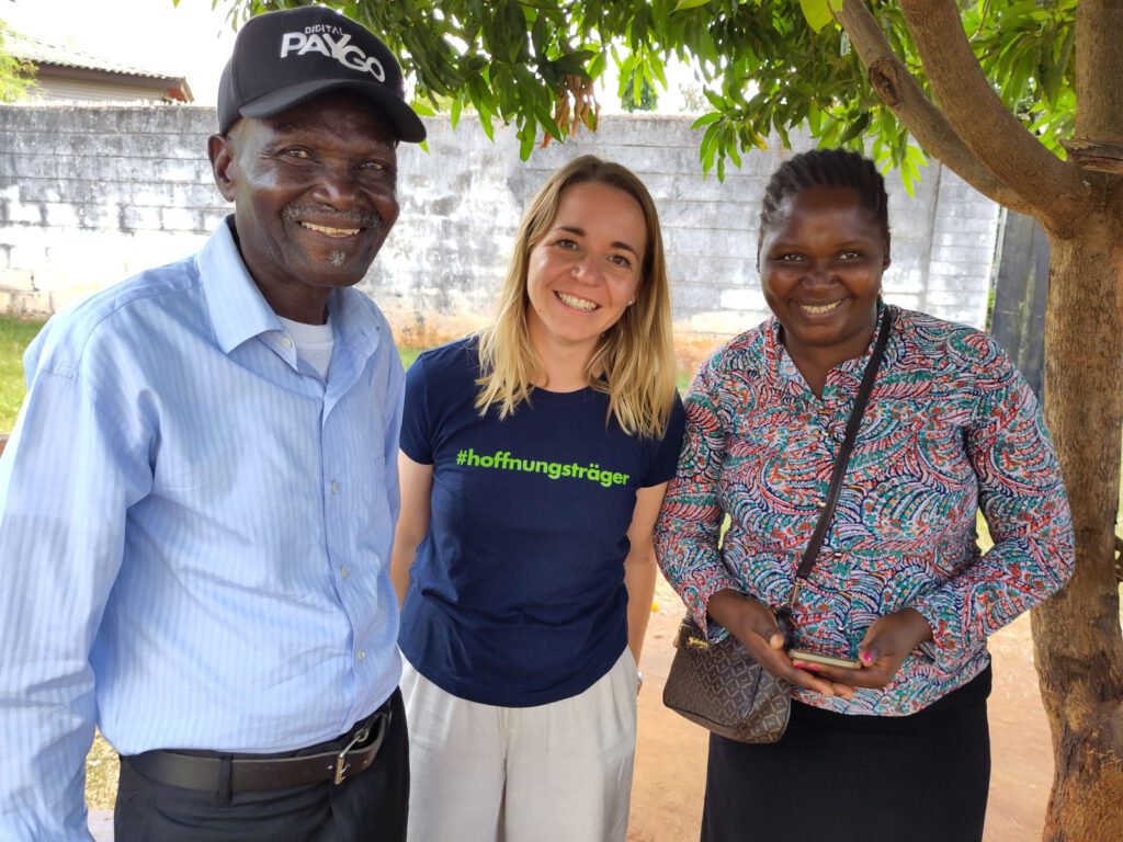 Beitragsbild Side by side with Hoffnungsträger in Zambia